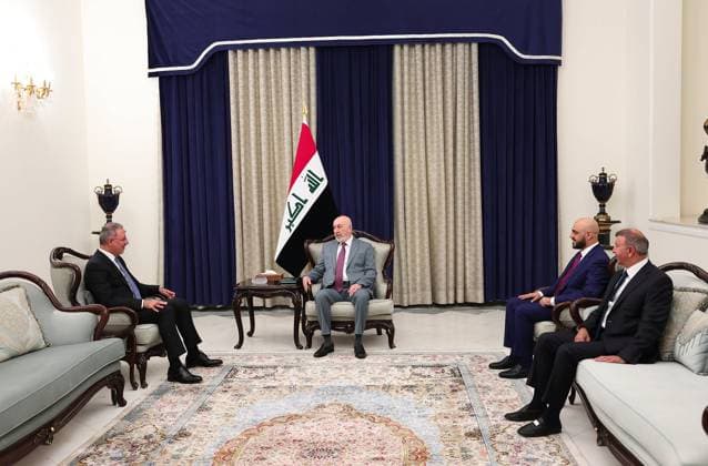 Iraqi President Amidi Meets National Security Chief in Baghdad Iraqi President Nizar Amidi receives Iraqi National Security Service chief Bassem al-Badri at Al-Salam Palace in Baghdad, Iraq, on August 16, 2026. The meeting addressed recent security developments in the country and national security issues, as well as the importance of strengthening cooperation and coordination among security agencies. Photo by Iraqi Presidency Office apaimages Iraq Iraq Iraq 160826_Iraq_IPO_00(1) Copyright: xapaimagesxIraqixPresidencyxOfficex xapaimagesx