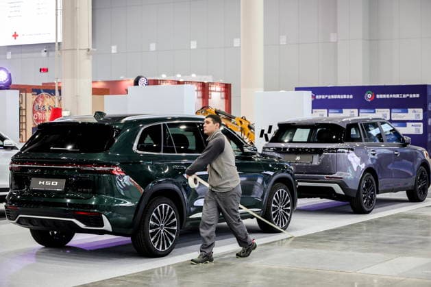RUSSIA, REPUBLIC OF TATARSTAN - AUGUST 16, 2026: Cars in the Kazan Expo International Exhibition Centre in Bolshiye Kabany during the 4th Sprouts Business Forum titled Sprouts: Russia and China – Mutually Beneficial Cooperation scheduled for 16-19 August 2026. Yevgeny Messman TASS Host Photo Agency  96243160