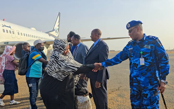 150 Sudanese return home from Kampala under voluntary return program KHARTOUM, SUDAN - AUGUST 16: Sudanese citizens disembark from a plane carrying 150 people from Kampala, Uganda, under a voluntary return program to Khartoum, Sudan, on August 16, 2026, as residents continue returning to the capital after the Sudanese army regained full control of the city on May 21, 2025, amid the ongoing economic and humanitarian crisis caused by the conflict that began between the army and the Rapid Support Forces (RSF) on April 15, 2023. Nezar Abdallah Basheer Anadolu Khartoum Sudan. Editorial use only. Please get in touch for any other usage.  Copyright: x2026xAnadoluxNezarxAbdallahxBasheerx