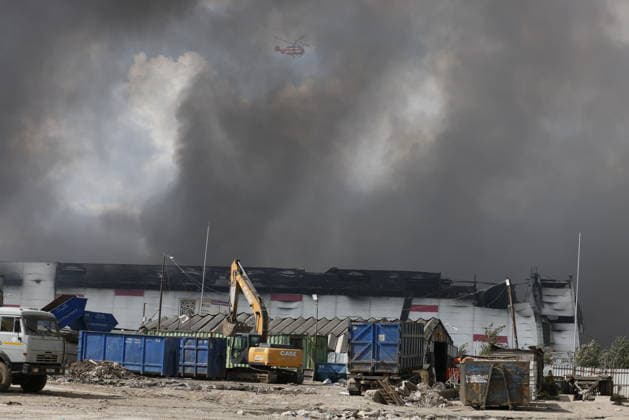 Ukrainian drone attack near Moscow MOSCOW, RUSSIA - AUGUST 16: Black smoke is seen rising from a distribution warehouse near Moscow, Russia after Ukraine s drone attack on August 16, 2026. Stringer Anadolu Moscow Russia. Editorial use only. Please get in touch for any other usage.  Copyright: x2026xAnadoluxStringerx