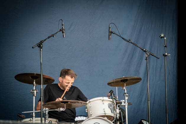 Die deutsche Rockband Montreal am dritten und letzten Festival Tag des Highfield 2026. Montreal besteht aus: Bass, Gesang Sebastian Sievers, Hirsch Gitarre, Gesang Yonas Farag Schlagzeug Maximilian Seibt, Max Power Highfield 2026 - Tag 3 - Montreal *** The German rock band Montreal on the third and final day of the Highfield 2026 festival. Montreal consists of Sebastian Sievers on bass and vocals, Hirsch on guitar and vocals, and Yonas Farag on drums, Maximilian Seibt, Max Power. Highfield 2026 Day 3 Montreal
