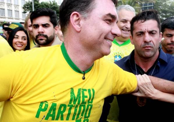 RECORD DATE NOT STATED Flavio Bolsonaro campaigns for president in Copacabana. Rio de Janeiro (RJ), 08 16 2026 - Flavio Bolsonaro campaign electoral presidential RJ - Flavio Bolsonaro, the presidential candidate for the PL party in Brazil, campaigns in Copacabana, Rio de Janeiro.(Foto: Onofre Veras Thenews2 imago images) Flavio Bolsonaro campaigns for president in Copacabana.  Copyright: xonofrexverasx