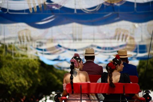 Scenes from the Málaga Fair: Horse-drawn carriages and horses parade through the Cortijo de Torres at the Málaga Fair. August 16, 2026, in Málaga, Andalusia, Spain. Locals and visitors enjoy the Málaga Fair at the fairgrounds. August 16, 2026, in Málaga, Andalusia, Málaga, Andalusia, Spain  Copyright: xÃlexxZeax 7716827