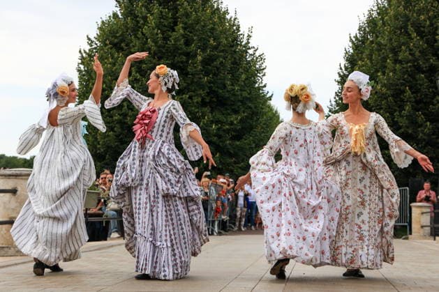RUSSIA, MOSCOW - AUGUST 16, 2026: Participants in period costumes take part in a historical reenactment during the Tsaritsyno History Day festival at the Tsaritsyno Museum-Reserve. The event marks key moments from the summer of 1775, when Catherine the Great, the Empress of Russia, purchased the Chernaya Gryaz (future Tsaritsyno) estate, and the summer of 1787, when she visited the residence with her grandchildren during the 25th anniversary of her reign. Alyona Bzhakhova TASS  96253663