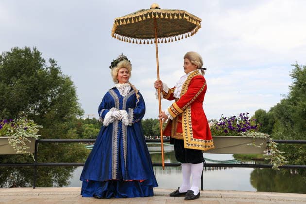 RUSSIA, MOSCOW - AUGUST 16, 2026: Participants in period costumes take part in a historical reenactment during the Tsaritsyno History Day festival at the Tsaritsyno Museum-Reserve. The event marks key moments from the summer of 1775, when Catherine the Great, the Empress of Russia, purchased the Chernaya Gryaz (future Tsaritsyno) estate, and the summer of 1787, when she visited the residence with her grandchildren during the 25th anniversary of her reign. Alyona Bzhakhova TASS  96253649