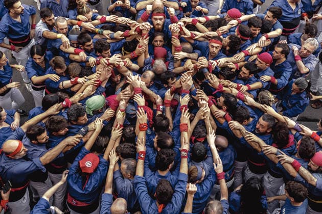 August 16, 2026, Barcelona, Catalonia, Spain: Members of the Castellers de la Vila de Gracia gather to form the pinya , the base that supports a human tower, during the Festa Major de Gro cia. Barcelona Spain - ZUMAo105 20260816_fap_o105_008 Copyright: xMatthiasxOesterlex