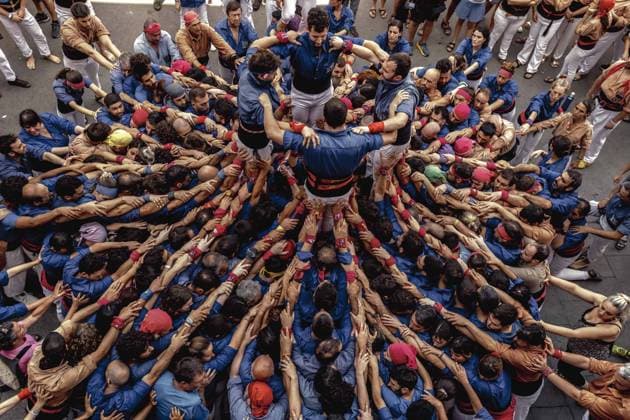 August 16, 2026, Barcelona, Catalonia, Spain: Members of the Castellers de la Vila de Gracia gather to form the Ã¢â‚¬oepinya,Ã¢â‚¬Â the base that supports a human tower, during the Festa Major de Gro cia. Barcelona Spain - ZUMAo105 20260816_fap_o105_027 Copyright: xMatthiasxOesterlex