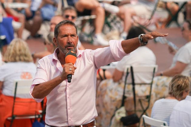 ZDF-Fernsehgarten 2026. Markus Schöffl im ZDF Fernsehgarten mit dem Motto Italo-Schlager am 16.08.2026 in Mainz. Mainz ZDF Fernsehgarten Rheinland-Pfalz *** ZDF Fernsehgarten 2026: Markus Schöffl at the ZDF Fernsehgarten, themed Italo Schlager, on August 16, 2026, in Mainz, Rhineland-Palatinate, ZDF Fernsehgarten