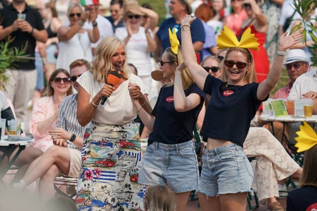 ZDF-Fernsehgarten 2026. Andrea (Kiwi) Kiewel im ZDF Fernsehgarten mit dem Motto Italo-Schlager am 16.08.2026 in Mainz. Mainz ZDF Fernsehgarten Rheinland-Pfalz *** ZDF Fernsehgarten 2026: Andrea Kiwi Kiewel on ZDF Fernsehgarten with the theme Italo Schlager on August 16, 2026, in Mainz, Rhineland-Palatinate, ZDF Fernsehgarten