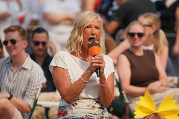 ZDF-Fernsehgarten 2026. Andrea (Kiwi) Kiewel im ZDF Fernsehgarten mit dem Motto Italo-Schlager am 16.08.2026 in Mainz. Mainz ZDF Fernsehgarten Rheinland-Pfalz *** ZDF Fernsehgarten 2026: Andrea Kiwi Kiewel on ZDF Fernsehgarten with the theme Italo Schlager on August 16, 2026, in Mainz, Rhineland-Palatinate, ZDF Fernsehgarten