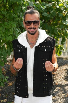 ZDF-Fernsehgarten 2026. Joyello Sabatelli im ZDF Fernsehgarten mit dem Motto Italo-Schlager am 16.08.2026 in Mainz. Mainz ZDF Fernsehgarten Rheinland-Pfalz *** ZDF Fernsehgarten 2026: Joyello Sabatelli at the ZDF Fernsehgarten, themed Italo Schlager, on August 16, 2026, in Mainz, Rhineland-Palatinate, ZDF Fernsehgarten