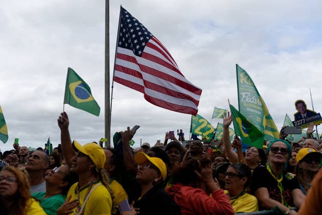 Flavio Bolsonaro addresses supporters at campaign rally in Rio de Janeiro RIO DE JANEIRO, BRAZIL - AUGUST 16: Brazilian presidential candidate Flavio Bolsonaro is set to officially launch his presidential campaign with a rally at Copacabana Beach in Rio de Janeiro, Brazil, on August 16, 2026. The rally is expected to draw a large number of supporters. Brazil s Military Police is expected to reinforce security measures along the beachfront due to the expected crowd and the potential impact of the event on traffic and public circulation. Copacabana Beach has previously hosted demonstrations in support of Flavio Bolsonaro s father, former President Jair Bolsonaro, and is closely associated with the Bolsonaro family s political base in Rio de J  Copyright: x2026xAnadoluxFabioxTeixeirax
