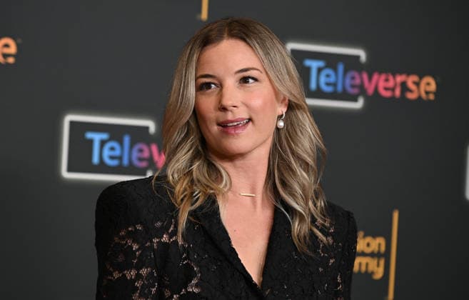 Televerse 2026 - Day 3 Emily VanCamp arriving to Televerse 2026 - Day 3 held at the JW Marriot Hotel on August 16, 2026 in Los Angeles, CA. Los Angeles JW Marriot Hotel at L.A. Live California USA Copyright: xLeexWattx xAFF-USA.COMx