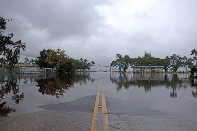 Hawaii recovers after Hurricane Lala HILO — Cleanup efforts were underway Sunday morning across Hilo after Hurricane Lala brought heavy rain, strong winds, and flooding to Hawai?i Island as the storm passed south of the Big Island Saturday., , Floodwaters covered portions of the Hilo Bayfront area as heavy rainfall associated with Lala soaked windward Hawai?i Island. Residents and crews began clearing debris and assessing flooded areas as conditions gradually improved Sunday., , Rainfall varied considerably across the island. Before the storm arrived, the National Weather Service had forecast 8 to 12 inches across the Big Island, with more than 20 inches possible in isolated windward locations. Official final storm-total rainfall amounts we  Copyright: xThexMegaxAgencyxTimxWrightx xMEGAx
