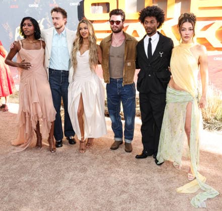 Netflix s Outer Banks Season 5 Event: Pogues For Life A Fan Farewell HOLLYWOOD, LOS ANGELES, CALIFORNIA, USA - AUGUST 15: Carlacia Grant, Drew Starkey, Madison Bailey, Chase Stokes, Jonathan Daviss wearing a Rolex Oyster Perpetual watch and Madelyn Cline wearing a Siedres Dalia Two-Tone Draped Chiffon Gown with Bow Detail arrive at Netflix s Outer Banks Season 5 Event: Pogues For Life A Fan Farewell held at The Ford (The John Anson Ford Amphitheatre) on August 15, 2026 in Hollywood, Los Angeles, California, United States. Hollywood The Ford (The John Anson Ford Amphitheatre) California United States Copyright: xXavierxCollin ImagexPressxAgencyx