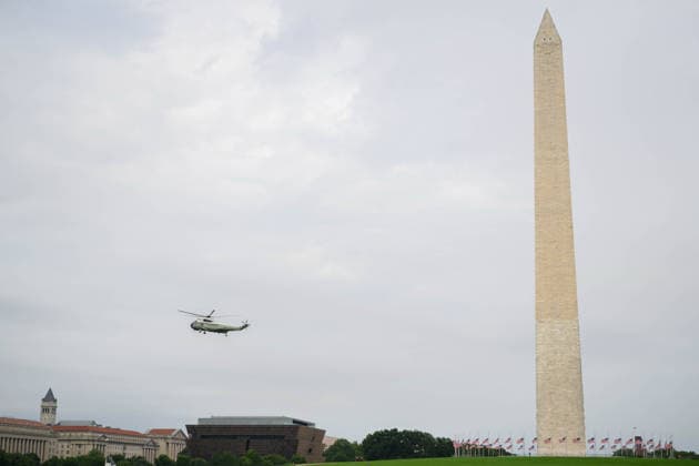 August 16, 2026, Washington, Disrtrict Of Columbia, United States: President DONALD TRUMP arrives at the White House after spending the weekend in New Jersey. Washington United States - ZUMAk206 20260816_znp_k206_002 Copyright: xMattxKaminskyx