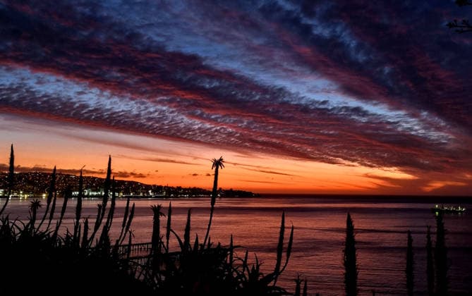 Vina del Mar, August 16, 2026 Sunset along the coastline of Vina del Mar and Valparaíso Manuel Lema Aton Chile, VIÑA DEL MAR Chile Aton 1181118  Copyright: MANUELxLEMA xATONxCHILE