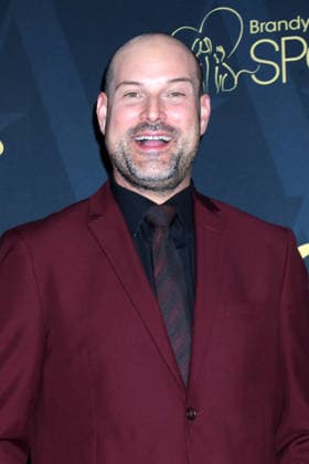 August 16, 2026, Los Angeles, Ca, USA: LOS ANGELES - AUG 15: Max Adler at the 2026 Astra TV Awards at the Intercontinental Hotel on August 15, 2026 in Los Angeles, CA Los Angeles USA - ZUMAnc22 20260816_zaa_nc22_069 Copyright: xKathyxHutchinsx