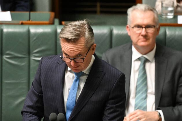 QUESTION TIME, Australian Energy Minister Chris Bowen speaks during Question Time in the House of Representatives at Parliament House in Canberra, Monday, August 17, 2026. ( NO ARCHIVING CANBERRA AUSTRALIAN CAPITAL TERRITORY AUSTRALIA  Copyright: xLUKASxCOCHx 20260817197734918297