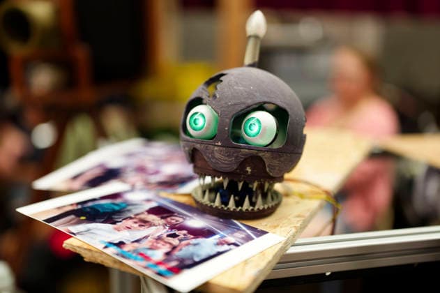 Maker Faire 2026 im Hannover Congress Centrum. Die Maker Faire ist ein familienfreundliches Mitmach-Festival für Technik, Erfindungen und kreatives Selbermachen. Sie verbindet die Elemente einer Wissenschaftsmesse, eines Jahrmarkts und eines Zukunftslabors. Erfinder, Bastler, Künstler und Start-ups zeigen dort ihre selbstgebauten Projekte vom Roboter über 3D-Druck bis hin zu Kunst und Handwerk. Im Vordergrund stehen das Ausprobieren, Mitmachen und der Ideenaustausch für alle Altersgruppen. Hannover, 16.08.2026 *** Maker Faire 2026 at the Hannover Congress Centrum. Maker Faire is a family-friendly, hands-on festival celebrating technology, inventions, and creative DIY projects. It combines elements of a science fair, a carnival, and Foto:xK.xRichter xFuturexImagex makerfaire_6844