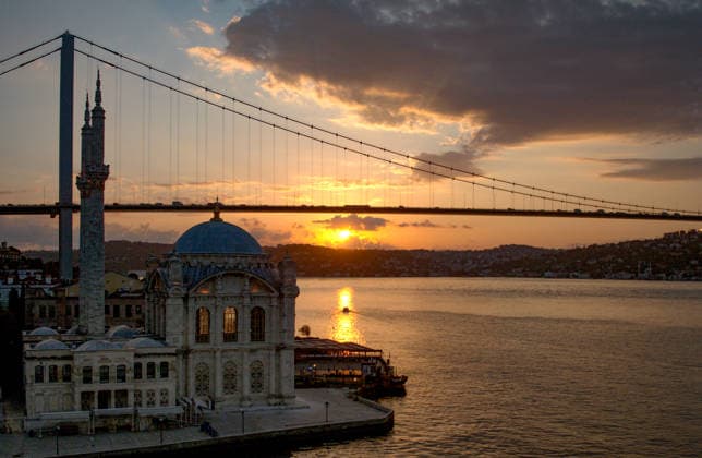Sunrise in Istanbul ISTANBUL, TURKIYE - AUGUST 17: The sun rises behind the historic Buyuk Mecidiye Mosque along the Bosphorus strait in Istanbul, Turkiye, on August 17, 2026. Islam Yakut Anadolu Istanbul Turkey. Editorial use only. Please get in touch for any other usage.  Copyright: x2026xAnadoluxIslamxYakutx