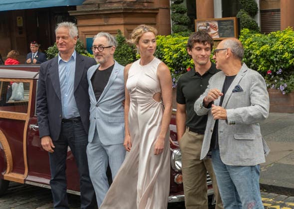 Borges and Me Photocall, Edinburgh Film Festival 2026, Leith Theatre, Edinburgh, United Kingdom, 16 August 2026 Alan Cumming, Freya Mavor, Fionn Whitehead, Luis Gnecco and Marc Turtletaub attending the Borges and Me Photocall for the Edinburgh Film Festival 2026 at the Leith Theatre, Edinburgh, United Kingdom, Credit:Phil Allwright Phillip Allwright Avalon United Kingdom, Edinburgh, Leith Theatre  Copyright: xPhilxAllwrightx xPhillipxAllwrightx xAvalonx 1124512316