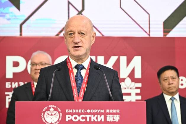 Russia China Business Forum 9222968 17.08.2026 Russian State Duma Deputy Speaker Alexander Babakov speaks during an opening ceremony of the 4th International Forum Sprouts: Russia and China - Mutually Beneficial Cooperation in Kazan, Republic of Tatarstan, Russia. Maksim Bogodvid Sputnik Kazan Republic of Tatarstan Russia  Copyright: xMaksimxBogodvidx