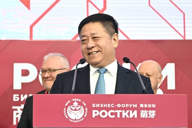 Russia China Business Forum 9222973 17.08.2026 Chinese Ambassador to Russia Zhang Hanhui speaks during an opening ceremony of the 4th International Forum Sprouts: Russia and China - Mutually Beneficial Cooperation in Kazan, Republic of Tatarstan, Russia. Maksim Bogodvid Sputnik Kazan Republic of Tatarstan Russia  Copyright: xMaksimxBogodvidx