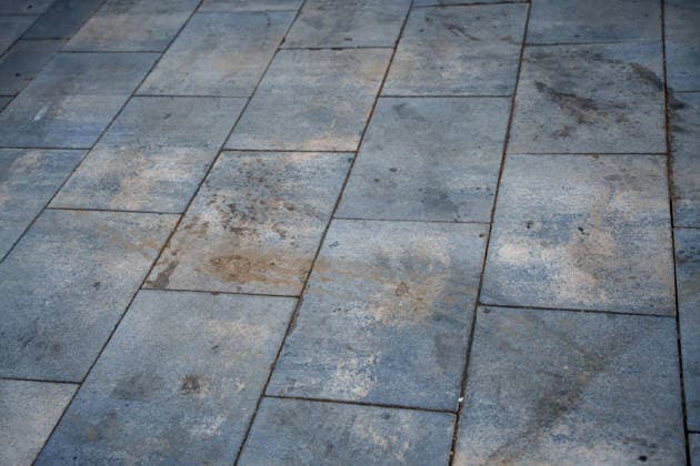 Two women—one of whom was pregnant—and a minor were shot and killed in the middle of the street in Isla Cristina, Huelva. Images from the scene of yesterday’s shooting, where three people died in Isla Cristina. On August 17, 2026, in Isla Cristina, Huelva, Andalusia, Spain. Three people—a 39-year-old woman who was eight months pregnant, a 62-year-old woman, and a 16-year-old minor—died this Sunday as a result of a shooting in the El Rocío neighborhood of Isla Cristina, Huelva, which may be linked to the one that left one man dead and another wounded in 2024 in the El Torrejón neighborhood of Huelva city. August 17, 2026 Francisco J Isla Cristina, Huelva, Andalusia Isla Cristina, Huelva, Andalusia, Spain  Copyright: xFranciscoxJ.xOlmox 7718322