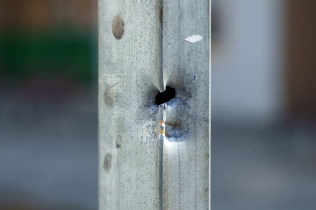Two women—one of whom was pregnant—and a minor were shot and killed in the middle of the street in Isla Cristina, Huelva. Images from the scene of yesterday’s shooting, where three people died in Isla Cristina. On August 17, 2026, in Isla Cristina, Huelva, Andalusia, Spain. Three people—a 39-year-old woman who was eight months pregnant, a 62-year-old woman, and a 16-year-old minor—died this Sunday as a result of a shooting in the El Rocío neighborhood of Isla Cristina, Huelva, which may be linked to the one that left one man dead and another wounded in 2024 in the El Torrejón neighborhood of Huelva city. August 17, 2026 Francisco J Isla Cristina, Huelva, Andalusia Isla Cristina, Huelva, Andalusia, Spain  Copyright: xFranciscoxJ.xOlmox 7718327
