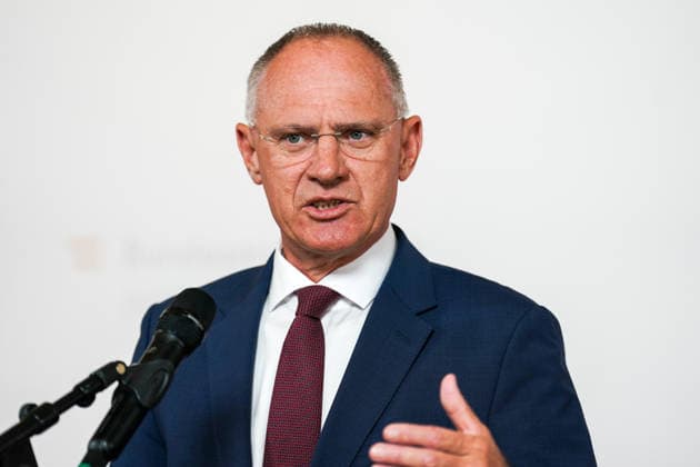 17.08.2026 - Europa, Österreich, Wien: Doorstep nach dem Arbeitsgespräch zwischen Innenminister Gerhard Karner und dem dänischen Migrationsminister Morten Bodskov zur Realisierung von Asylverfahren und Rückkehrzentren in Staaten außerhalb Europas *** August 17, 2026 Europe, Austria, Vienna Doorstep remarks following the working meeting between Interior Minister Gerhard Karner and Danish Minister of Migration Morten Bodskov on the implementation of asylum procedures and return centers in countries outside Europe Copyright: xLUKAxKOLANOVICx