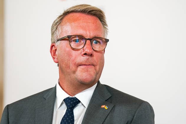 17.08.2026 - Europa, Österreich, Wien: Doorstep nach dem Arbeitsgespräch zwischen Innenminister Gerhard Karner und dem dänischen Migrationsminister Morten Bodskov zur Realisierung von Asylverfahren und Rückkehrzentren in Staaten außerhalb Europas *** August 17, 2026 Europe, Austria, Vienna Doorstep remarks following the working meeting between Interior Minister Gerhard Karner and Danish Minister of Migration Morten Bodskov on the implementation of asylum procedures and return centers in countries outside Europe Copyright: xLUKAxKOLANOVICx
