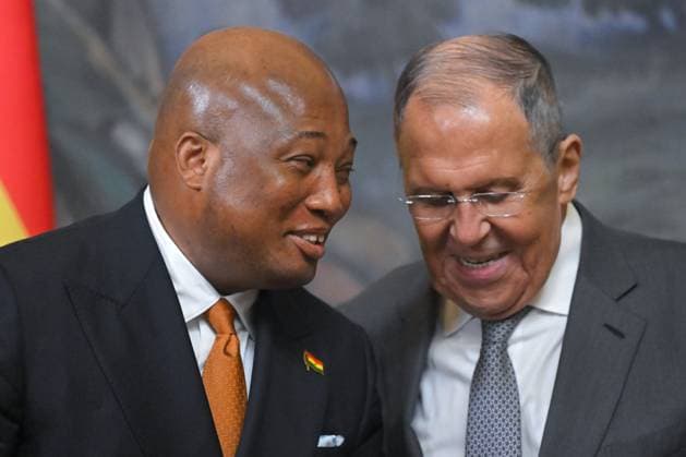 Russia Ghana 9223049 17.08.2026 Russian Foreign Minister Sergey Lavrov and Ghanaian Foreign Minister Samuel Okudzeto Ablakwa, left, attend a signing ceremony following their meeting, in Moscow, Russia. Sergey Guneev Sputnik Moscow Russia  Copyright: xSergeyxGuneevx