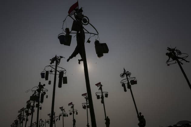Indonesia marks 81st Independence Day with traditional greasy pole climb JAKARTA, INDONESIA - AUGUST 17: Participant attend the greasy pole climbing race locally known as Panjat Pinang to collect prizes hung at the top during celebrations to mark the 81st Independence Day celebrations in Jakarta, Indonesia, on August 17, 2026. Agoes Rudianto Anadolu Jakarta Indonesia. Editorial use only. Please get in touch for any other usage.  Copyright: x2026xAnadoluxAgoesxRudiantox