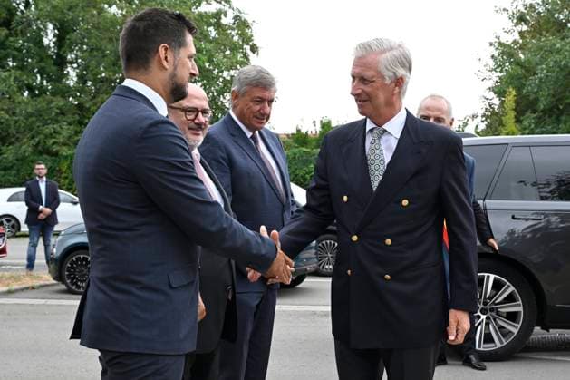 King Philippe of Belgium in the High Fens VOTTEM, BELGIUM - AUGUST 17 : King Philippe of Belgium, in the presence of Adrien Dolimont (MR), Minister-President of Wallonia, responsible for Budget, Finance, Research and Animal Welfare, Bernard Quintin (MR), Minister of Security and the Interior, responsible for Beliris of Federal Government, Jan Jambon (N-VA), Deputy Prime Minister and Minister of Finance and Pensions of Federal Government, meets with teams mobilized against the High Fens wildfire and for public safety during his visit to the provincial crisis center in Vottem, on August 17, 2026 in Vottem, Belgium, 17 08 2026 Vottem Belgium  Copyright: xDhax