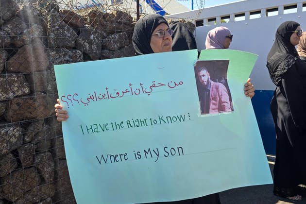Families rally near UNDOF base in Syria demanding release of detainees QUNEITRA, SYRIA - AUGUST 17: Relatives of Syrians detained by Israeli forces, gathered outside the headquarters of the United Nations Disengagement Observer Force (UNDOF) in the village of Nabu al-Fawar, to stage a demonstration calling for the release of their loved ones in Quneitra, Syria on August 17, 2026. Hussain Almashael Anadolu Quneitra Syria. Editorial use only. Please get in touch for any other usage.  Copyright: x2026xAnadoluxHussainxAlmashaelx