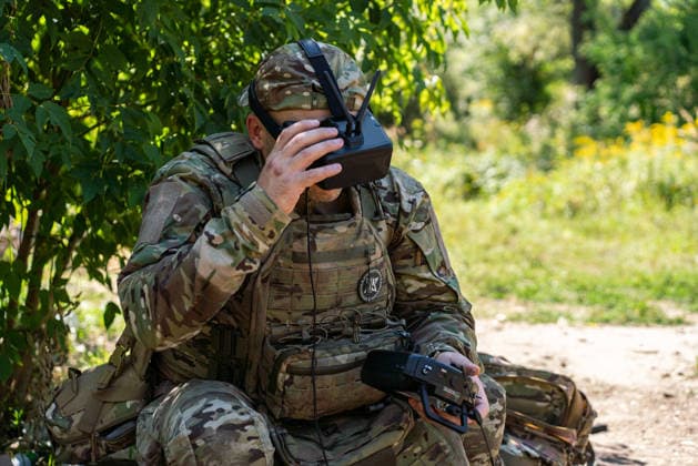 Khartiia brigade trains to counter FPV drones on Ukraine s frontline KHARKIV OBLAST, UKRAINE - AUGUST 17: Members of the air defense unit of the Khartiia Brigade demonstrate training against FPV drones in Kharkiv Oblast, Ukraine, on August 17, 2026. Soldiers attach balloons to FPV drones and practice shooting them down during the exercise. The training aims to improve the ability of air defense and infantry personnel to counter FPV drones in real combat situations along the front lines. Carlo Bravo Anadolu Kharkiv Ukraine. Editorial use only. Please get in touch for any other usage.  Copyright: x2026xAnadoluxCarloxBravox