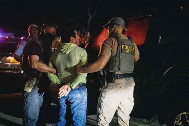 August 17, 2026, Fort Myers, Florida, USA: A coalition of law enforcement agencies which included IMMIGRATION AND CUSTOMS ENFORCEMENT (ICE) Enforcement and Removal Operations (ERO), Lee County SheriffÃ¢â‚¬â ¢s department and Fort Myers Police detain a man and place him in the custody of the federal government. Fort Myers USA  - ZUMAd256 20260817_znp_d256_009 Copyright: xDavexDeckerx