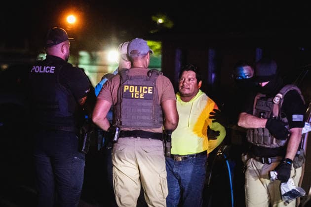 August 17, 2026, Fort Myers, Florida, USA: A coalition of law enforcement agencies which included IMMIGRATION AND CUSTOMS ENFORCEMENT (ICE) Enforcement and Removal Operations (ERO), Lee County SheriffÃ¢â‚¬â ¢s department and Fort Myers Police detain a man and place him in the custody of the federal government. Fort Myers USA - ZUMAd256 20260817_znp_d256_011 Copyright: xDavexDeckerx