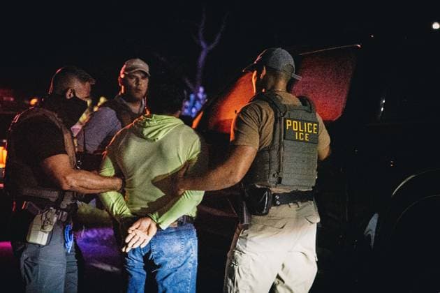 August 17, 2026, Fort Myers, Florida, USA: A coalition of law enforcement agencies which included IMMIGRATION AND CUSTOMS ENFORCEMENT (ICE) Enforcement and Removal Operations (ERO), Lee County SheriffÃ¢â‚¬â ¢s department and Fort Myers Police detain a man and place him in the custody of the federal government. Fort Myers USA - ZUMAd256 20260817_znp_d256_018 Copyright: xDavexDeckerx