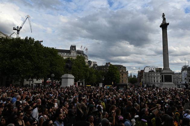 August 17, 2026, London, London, UK: London, UK. People attend a vigil in Trafalgar Square for the British academic Jason Arday who was found dead at his London home. Arday resigned last week as a Cambridge University Professor of sociology of education after allegations of plagiarism and questions about some of his achievements. London UK  - ZUMAl94_ 20260817_zaf_l94_046 Copyright: xRayxTangx