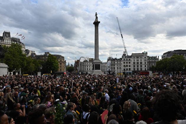 August 17, 2026, London, London, UK: London, UK. People attend a vigil in Trafalgar Square for the British academic Jason Arday who was found dead at his London home. Arday resigned last week as a Cambridge University Professor of sociology of education after allegations of plagiarism and questions about some of his achievements. London UK  - ZUMAl94_ 20260817_zaf_l94_047 Copyright: xRayxTangx