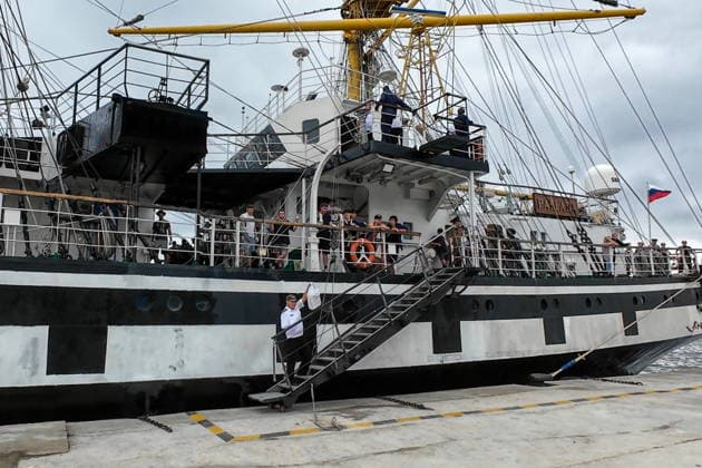 NORTH KOREA, WONSAN - AUGUST 17, 2026: The Russian training frigate Pallada departs from the port city of Wonsan. The ship arrived in the Democratic People s Republic of Korea on 15 August on a friendly visit for festivities marking the 81st anniversary of the liberation of Korea from Japanese occupation. Video grab. Best quality available Wonsan North Korea  - ZUMAt113 20260817_zaa_t113_991 Copyright: xStanislavxVarivodax