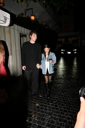 Inde Navarrette and boyfriend at Chareau Marmont for Dinner Inde Navarrette and boyfriend at Chareau Marmont in los Angeles for dinner on August 16, 2026. 17 Aug 2026 Pictured: Inde Navarrette and boyfriend at Chareau Marmont in los Angeles for dinner on August 16, 2026. Photo credit: twoeyephotos MEGA TheMegaAgency.com sales@mega.global  Copyright: xThexMegaxAgencyxtwoeyephotos MEGAx