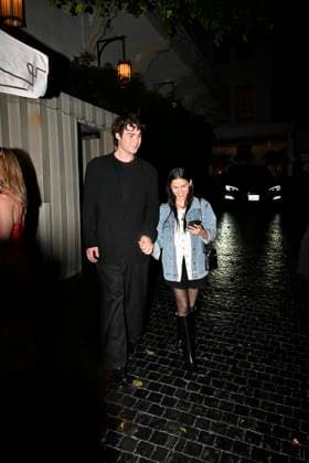 Inde Navarrette and boyfriend at Chareau Marmont for Dinner Inde Navarrette and boyfriend at Chareau Marmont in los Angeles for dinner on August 16, 2026. 17 Aug 2026 Pictured: Inde Navarrette and boyfriend at Chareau Marmont in los Angeles for dinner on August 16, 2026. Photo credit: twoeyephotos MEGA TheMegaAgency.com sales@mega.global  Copyright: xThexMegaxAgencyxtwoeyephotos MEGAx