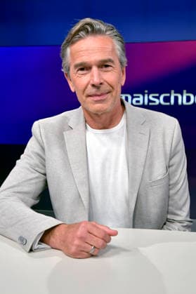 Dirk Steffens in der ARD-Talkshow maischberger im Studio Berlin Adlershof. Berlin, 17.08.2026 *** Dirk Steffens on the ARD talk show *maischberger* at the studio in Berlin-Adlershof, Berlin, August 17, 2026 Foto:xM.xBehrensx xFuturexImagex maischberger1708_6813