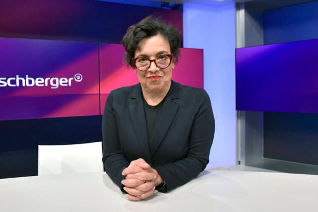 Mariam Lau in der ARD-Talkshow maischberger im Studio Berlin Adlershof. Berlin, 17.08.2026 *** Mariam Lau on the ARD talk show maischberger at the studio in Berlin-Adlershof, Berlin, August 17, 2026 Foto:xM.xBehrensx xFuturexImagex maischberger1708_6812