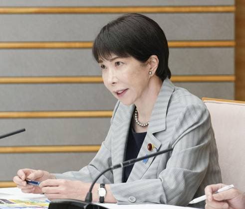 Japan PM meets with governor of quake-hit Kumamoto Pref. Japanese Prime Minister Sanae Takaichi meets with Kumamoto Gov. Takashi Kimura at the premier s office in Tokyo on Aug. 18, 2026, after some regions in the southwestern Japan prefecture were devastated by a powerful earthquake on Aug. 28. The governor handed a host of demands to the prime minister to help support people affected by the disaster.  A14AA0005626144P