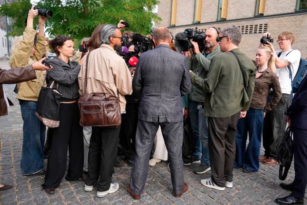 Denmark political leaders in civil case Political leader of The Social Liberal Party Martin Lidegaard arrives at the court in Frederiksberg, Denmark, Tuesday August 18, 2026. The civil case concerns chariman of The Danish People s Party Morten Messerschmidt suing political leader of The Social Liberal Party Martin Lidegaard after a statements from Lidegaard that The Danish People s Party policy is about skin color. , Frederiksberg Denmark *** Danish Political Leaders in Civil Case: Martin Lidegaard, Political Leader of the Social Liberal Party, Arrives at the Court in Frederiksberg, Denmark, on Tuesday, August 18, 2026. The civil case involves Morten Messerschmidt, chairman of the Danish People’s Party, suing Martin Lidegaard, leader of t  Copyright: LiselottexSabroex spdk20260818-091200-L