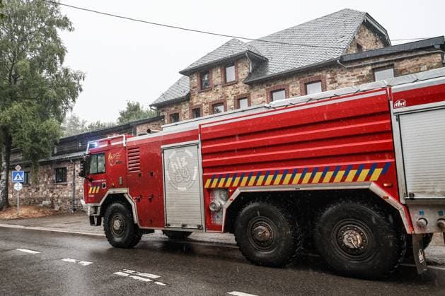 Firemen pictured on the site of the fire in the Hautes Fagnes (High Fens) nature reserve, on Tuesday 18 August 2026. The fire started on August 14th and 3000 hectares (on a total of 4500) are impacted.  BRUNOxFAHY 183644898